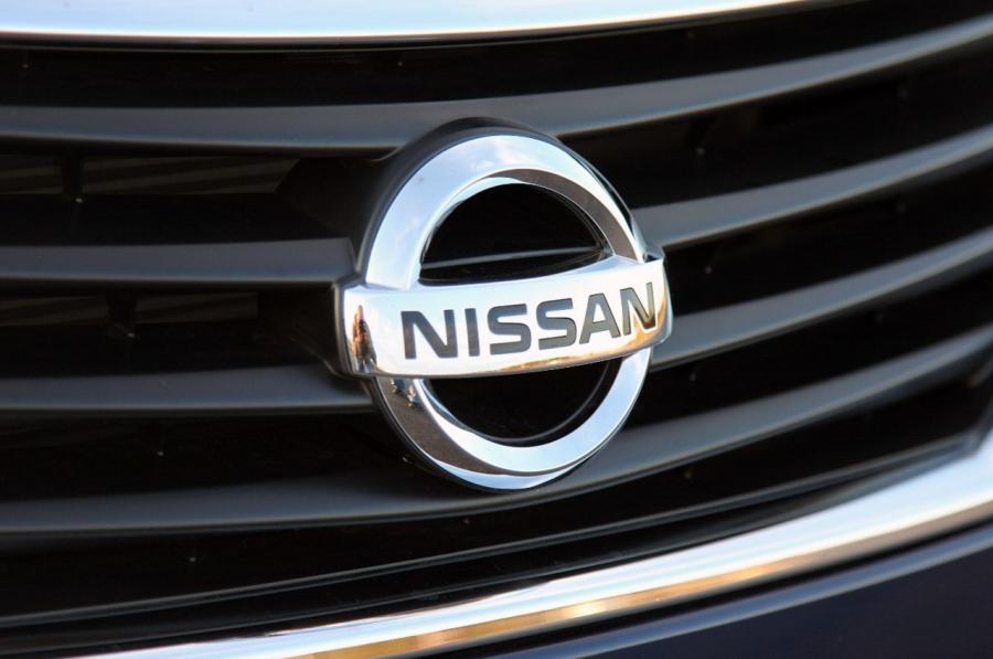  Nissan Versa 2012 года  (фото 2 из 111)